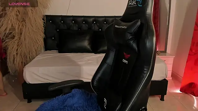 Bianka olivetto021 online show from 14, 3, 2025