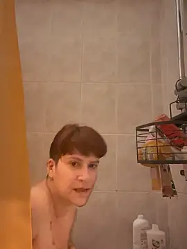 callmelouve online show from 5, 3, 2025