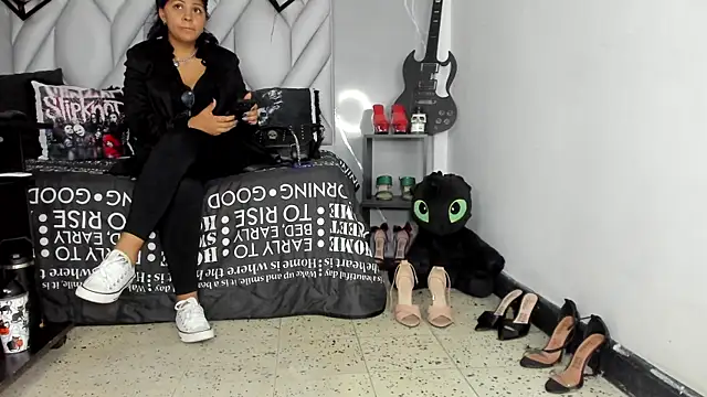 MirandaHaguen online show from 7, 5, 2026