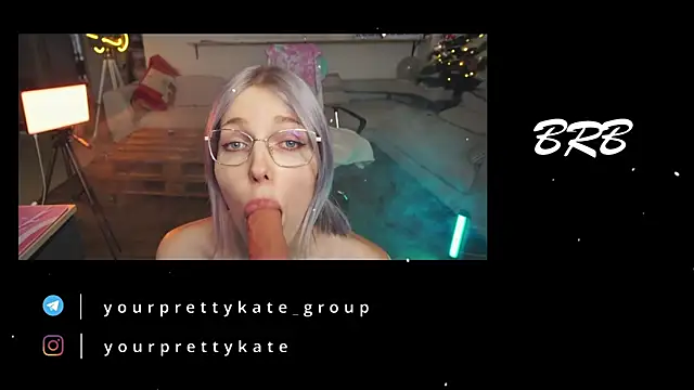 Snapshot of yourprettykate chatting on 27, 12, 2024 yourprettykate online show from 27, 12, 2024
