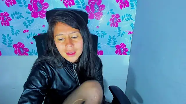 sandyquinnxx online show from 18, 3, 2025