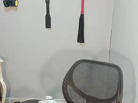 sandyquinnxx online show from 28, 4, 2026