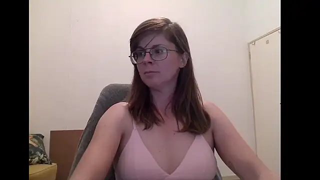 SavannaGirly online show from 15, 4, 2026