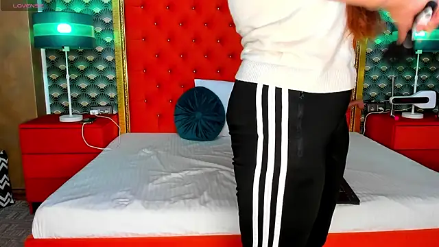 VallerieJones online show from 17, 3, 2025