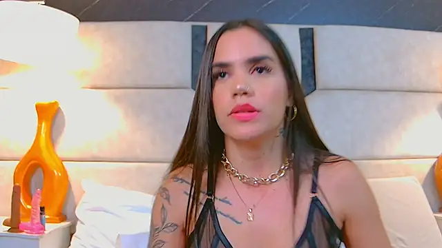 April Cutee online show from 26, 2, 2025