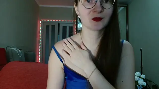 KiraGoldens online show from 19, 3, 2026