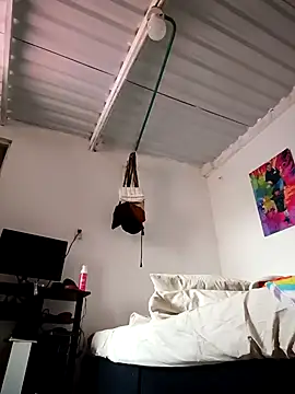 Bigassmommy x online show from 1, 2, 2026