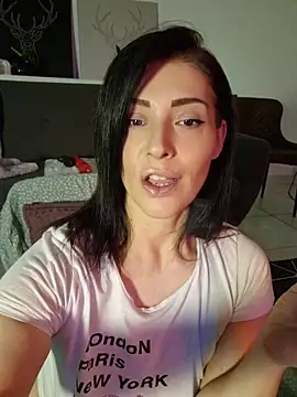 Snapshot of AryaSummersReal chatting on 29, 7, 2026 AryaSummersReal online show from 29, 7, 2026