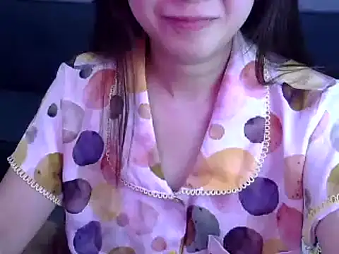 Bee 2k online show from 8, 7, 2026