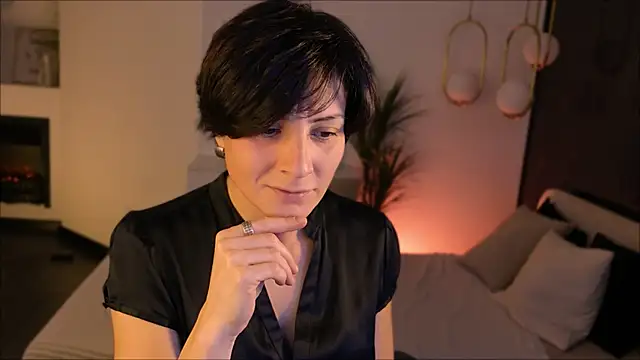 LorenDaze online show from 25, 11, 2025