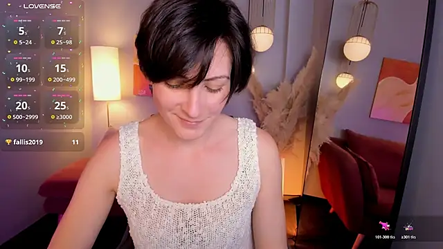 LorenDaze online show from 10, 6, 2026