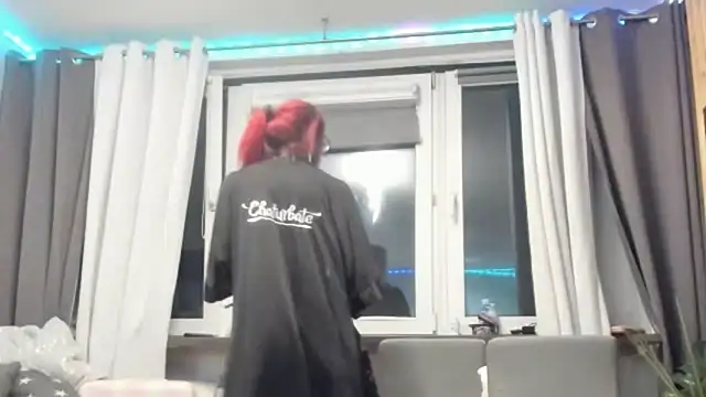 tamarapervert online show from 28, 11, 2025