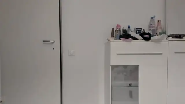 tamarapervert online show from 18, 2, 2026