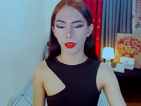 ELLIZABETHFORCUMXX online show from 24, 10, 2025
