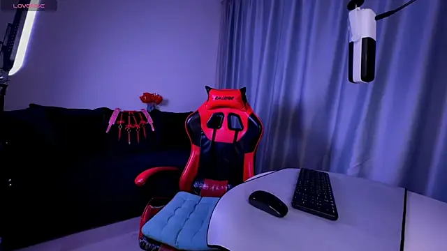 DivineBite online show from 22, 3, 2025