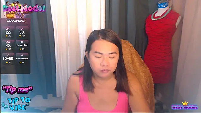 Snapshot of MagnificatMistress chatting on 24, 11, 2025 MagnificatMistress online show from 24, 11, 2025