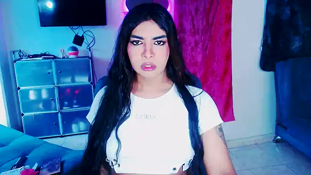 violet bigcock774 online show from 4, 5, 2026