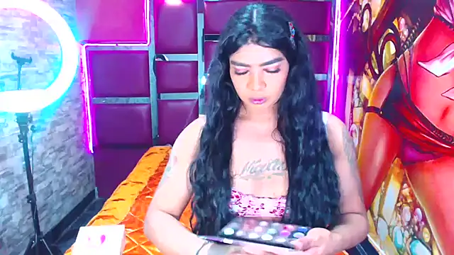 violet bigcock774 online show from 4, 7, 2026