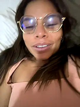 ROUSSH online show from 8, 9, 2025