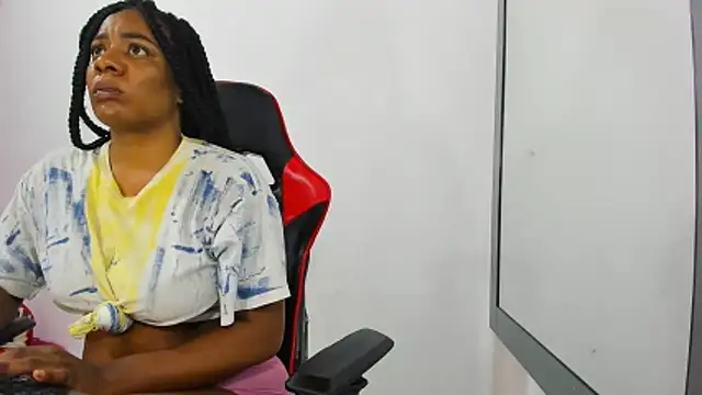 Pamela noah22 online show from 10, 4, 2026