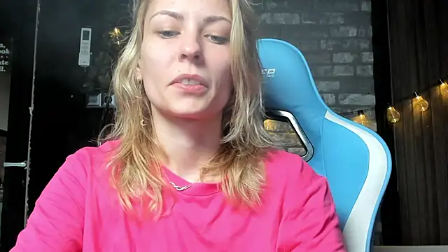 karo123421 online show from 12, 11, 2025