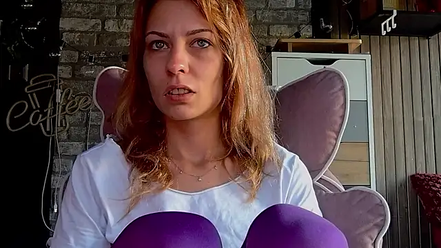 Snapshot of karo123421 chatting on 26, 7, 2026 karo123421 online show from 26, 7, 2026