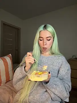 xDinnax online show from 20, 1, 2025