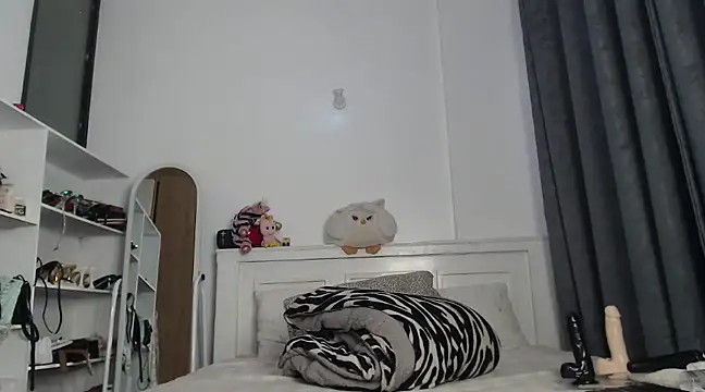 peeky pinky online show from 5, 2, 2025