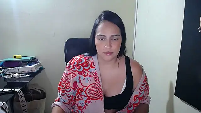 kendall 52 online show from 5, 2, 2025