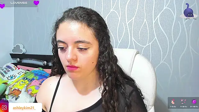Snapshot of AshleyKim_ chatting on 18, 1, 2026 AshleyKim online show from 18, 1, 2026