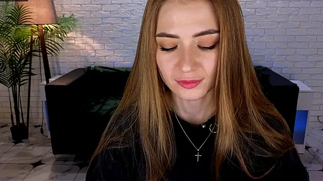 Snapshot of Adelyna_Bird chatting on 7, 3, 2025 Adelyna Bird online show from 7, 3, 2025