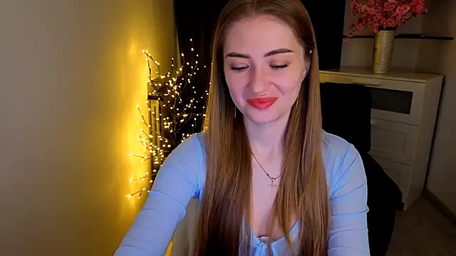 Snapshot of Adelyna_Bird chatting on 12, 3, 2026 Adelyna Bird online show from 12, 3, 2026