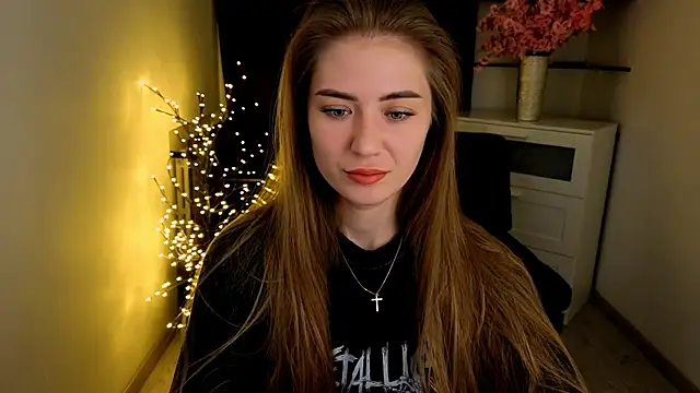 Snapshot of Adelyna_Bird chatting on 14, 3, 2026 Adelyna Bird online show from 14, 3, 2026