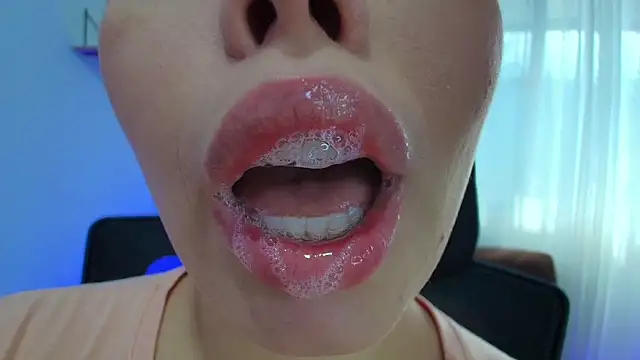 lisbet21x online show from 8, 2, 2025