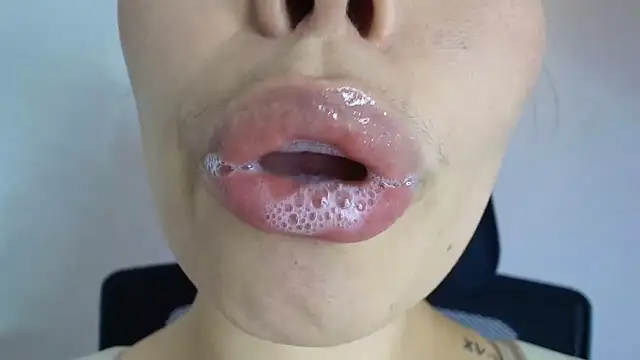 lisbet21x online show from 28, 10, 2025