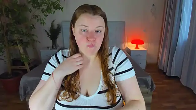 PolinaSalvatore online show from 1, 10, 2025