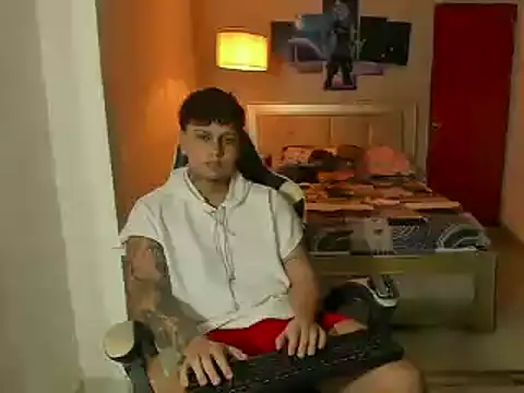 Jake simons online show from 18, 2, 2025