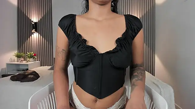 Snapshot of Zafiiraa chatting on 12, 7, 2026 Zafiiraa online show from 12, 7, 2026