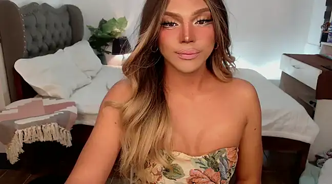 liaa lurrecams online show from 9, 1, 2025