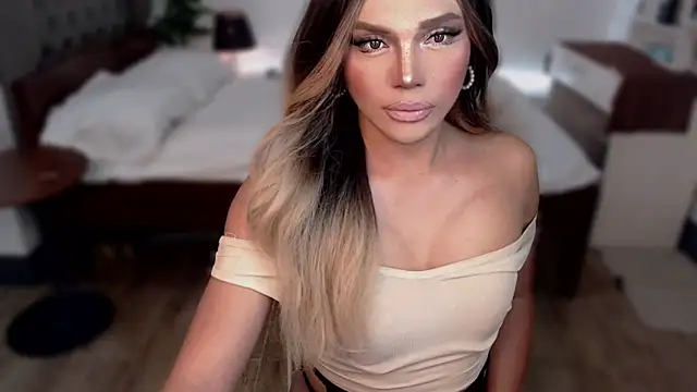 Snapshot of liaa_lurrecams chatting on 7, 11, 2025 liaa lurrecams online show from 7, 11, 2025