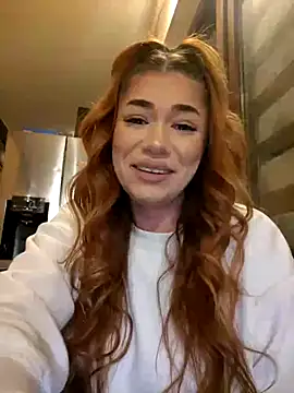 Snapshot of Ella_sweety chatting on 8, 2, 2025 Ella sweety online show from 8, 2, 2025