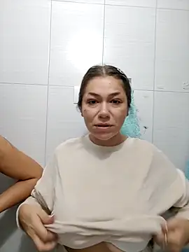 Snapshot of Ella_sweety chatting on 1, 10, 2025 Ella sweety online show from 1, 10, 2025