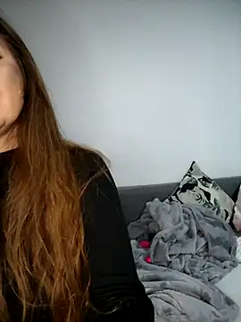 Snapshot of Ella_sweety chatting on 24, 10, 2025 Ella sweety online show from 24, 10, 2025