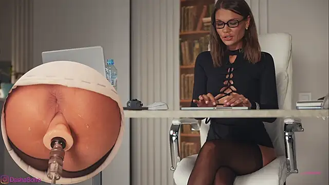 art porno online show from 8, 5, 2026