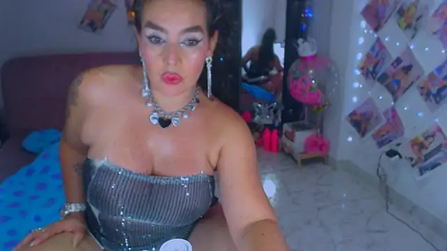 sweet vanessa 22 online show from 19, 9, 2025