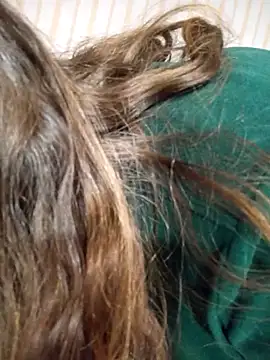 DienkaGreen online show from 1, 3, 2025