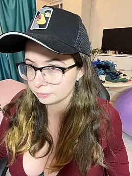 DienkaGreen online show from 1, 2, 2026