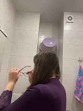 DienkaGreen online show from 17, 3, 2026