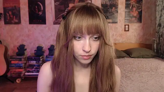 Friendly Ellie online show from 24, 4, 2026