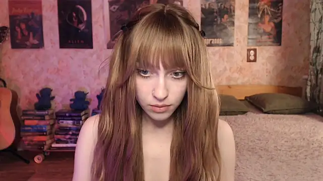 Friendly Ellie online show from 4, 5, 2026